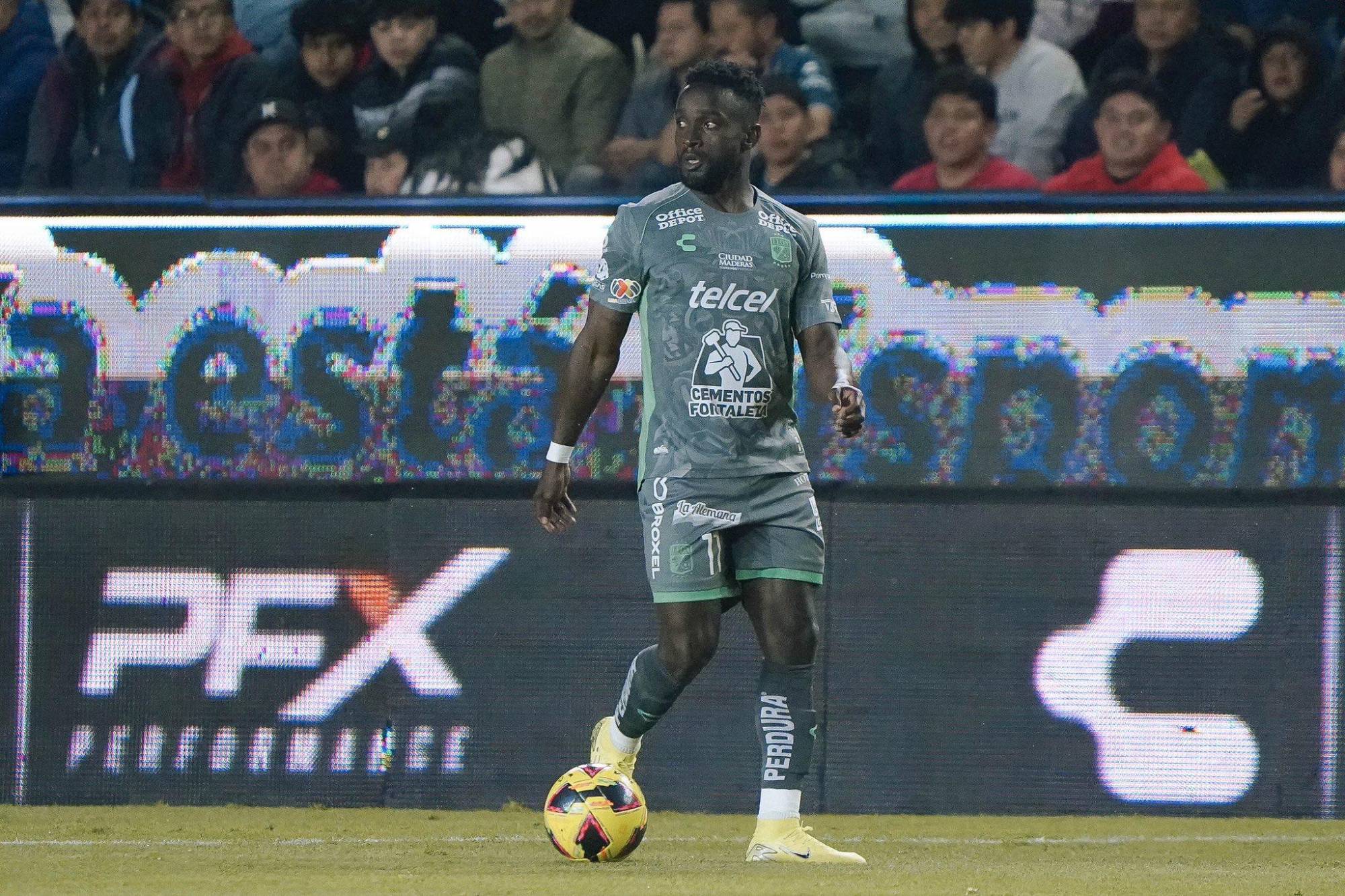 León vence a Pachuca y firma un inicio histórico en el Clausura 2025 $!León vence a Pachuca y firma un inicio histórico en el Clausura 2025