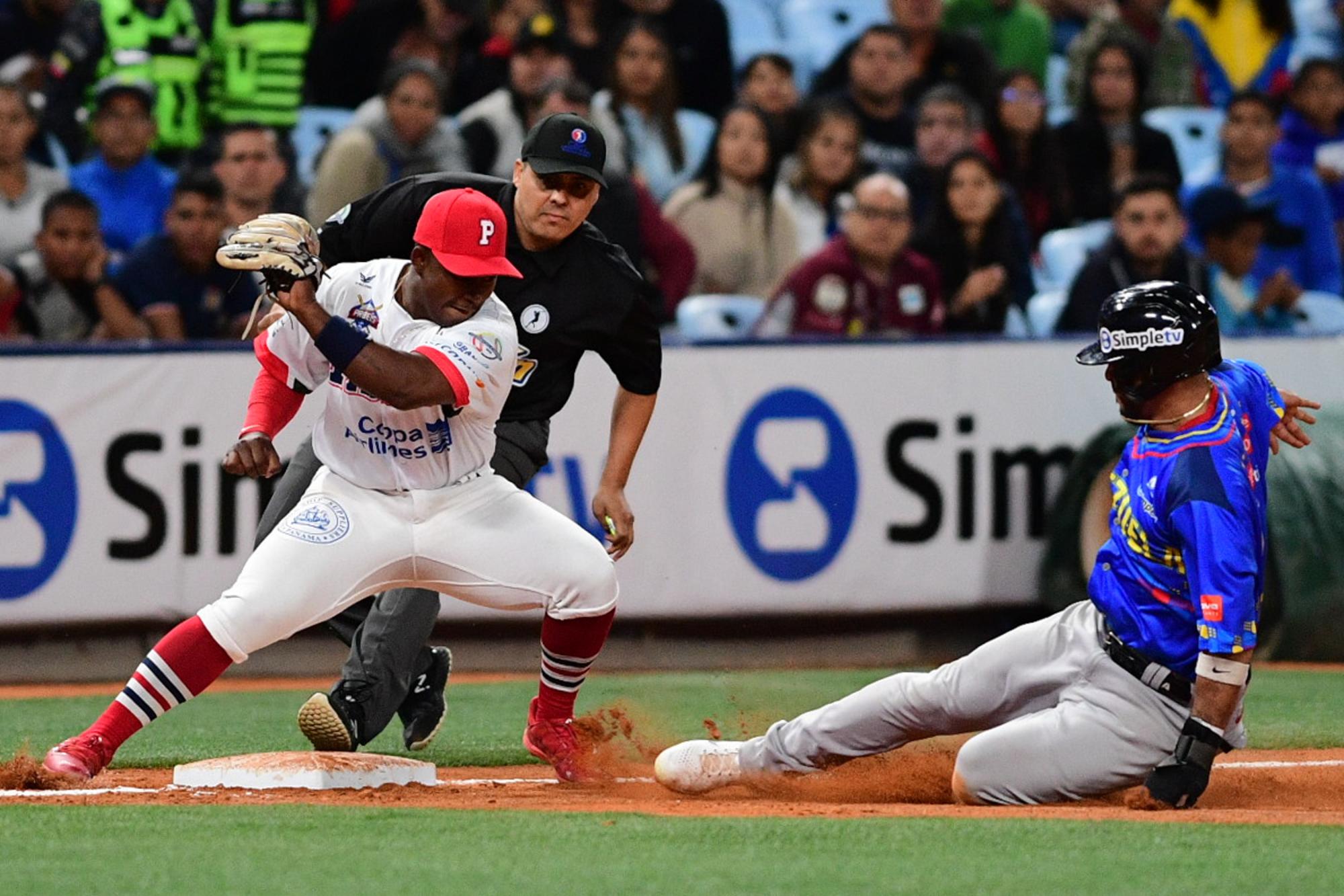 Venezuela cierra la primera jornada venciendo a Panamá $!Venezuela cierra la primera jornada venciendo a Panamá