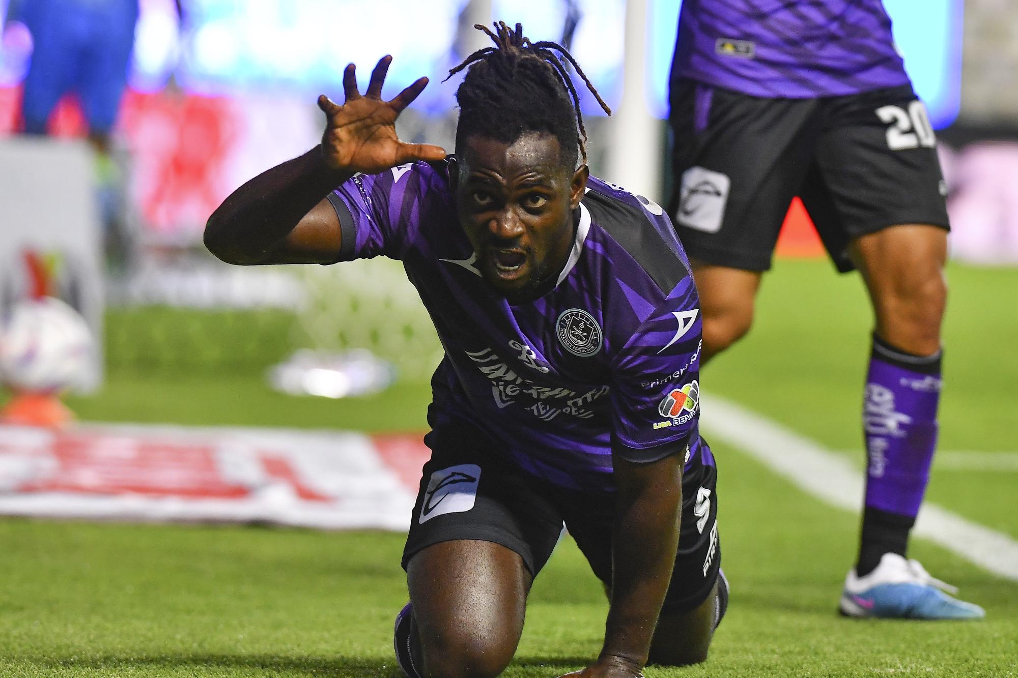 Aké Loba, de Mazatlán FC, tiene fractura del peroné izquierdo $!Aké Loba, de Mazatlán FC, tiene fractura del peroné izquierdo