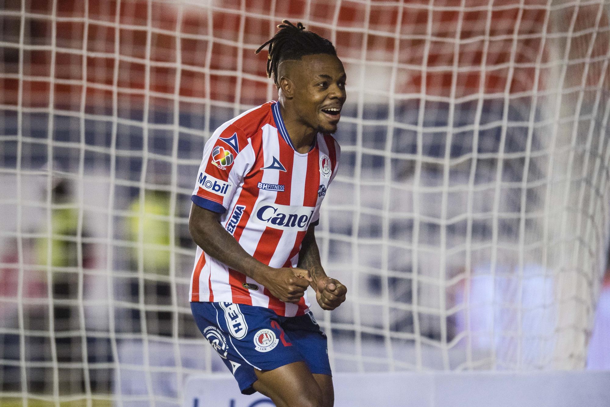 En juego de bostezo, Mazatlán vuelve al sótano al caer por la mínima en San Luis $!En juego de bostezo, Mazatlán vuelve al sótano al caer por la mínima en San Luis