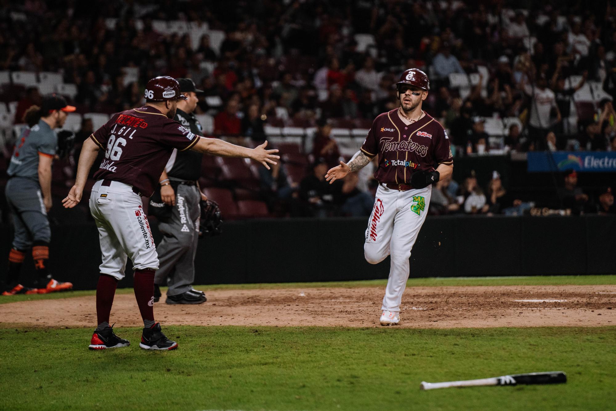 Tomateros no levanta y pierde la serie ante Naranjeros $!Tomateros no levanta y pierde la serie ante Naranjeros