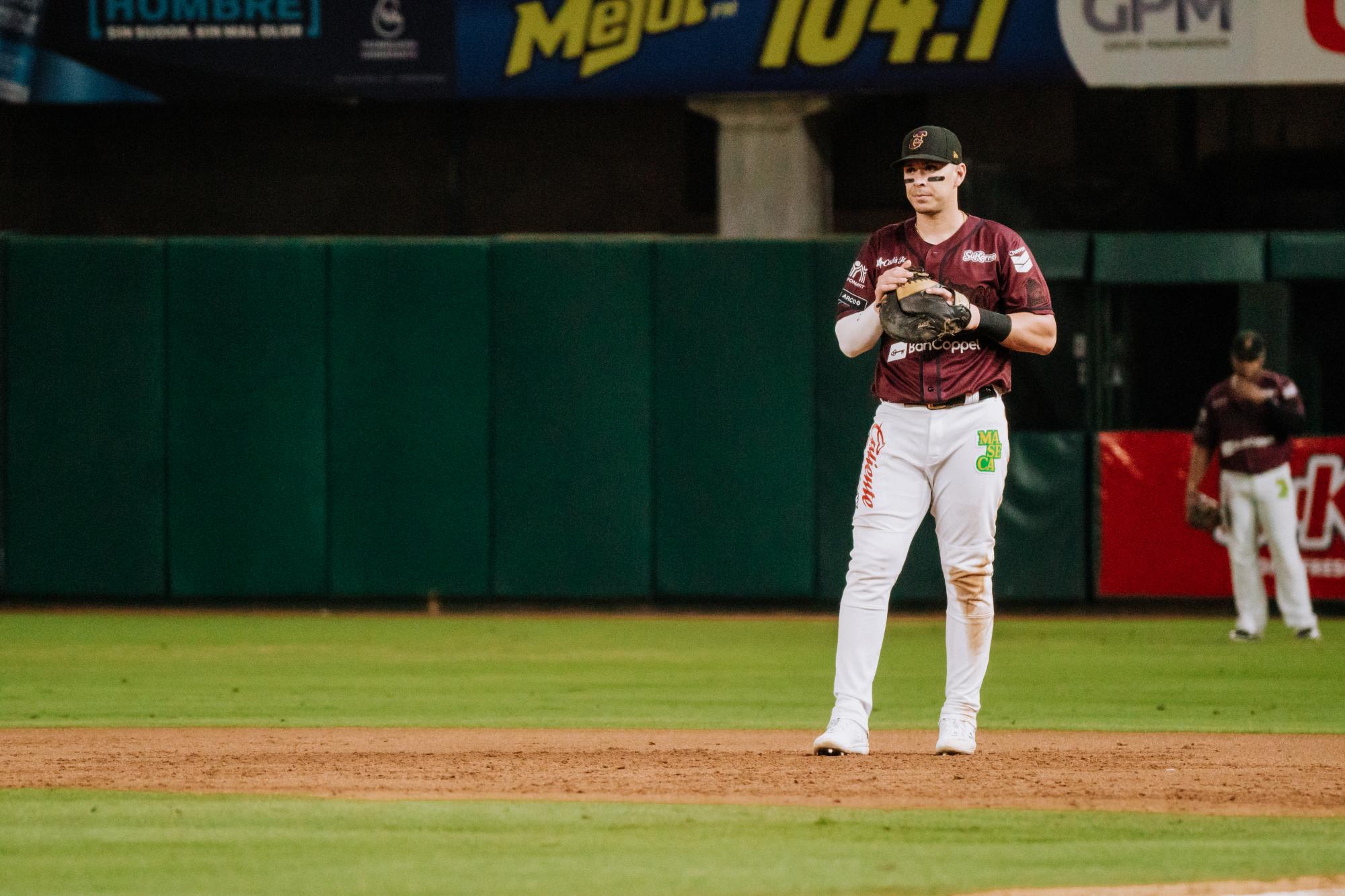 Naranjeros remonta y arrebata a Tomateros el Clásico de la LMP $!Naranjeros remonta y arrebata a Tomateros el Clásico de la LMP