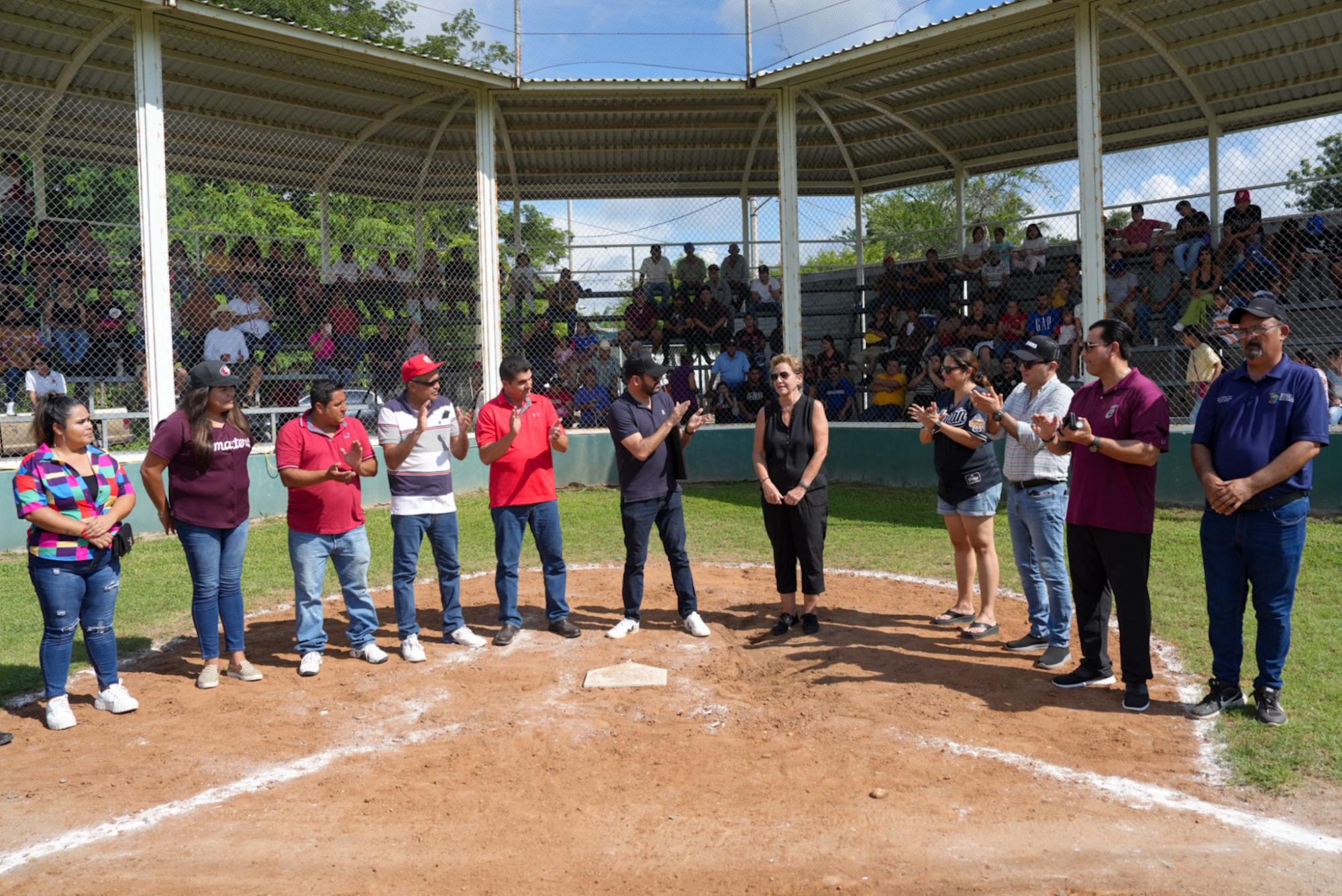 Tomateros de Culiacán honra a Jaime Blancarte con triunfo en inicio de juegos de preparación $!Tomateros de Culiacán honra a Jaime Blancarte con triunfo en inicio de juegos de preparación