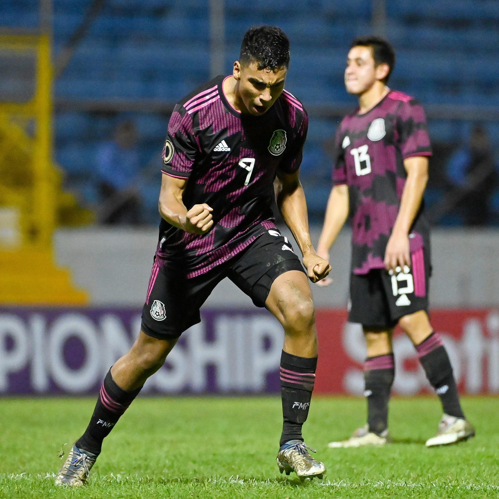 México golea 8-0 a Surinam al arrancar su participación en Premundial Sub 20 $!México golea 8-0 a Surinam al arrancar su participación en Premundial Sub 20