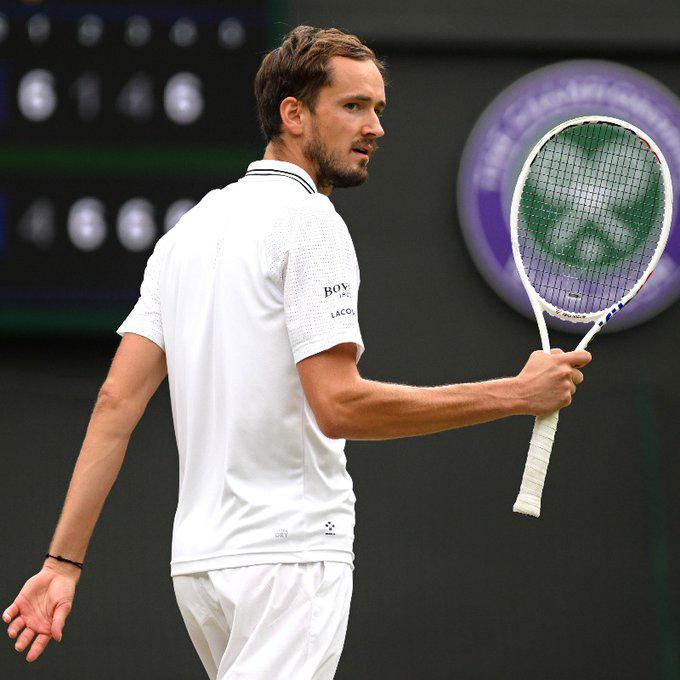 Alcaraz avanza a lo grande en la semifinal de Wimbledon $!Alcaraz avanza a lo grande en la semifinal de Wimbledon