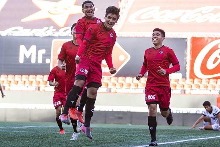 Mazatlán FC recibe doble mordida de Xolos en sus categorías juveniles $!Mazatlán FC recibe doble mordida de Xolos en sus categorías juveniles