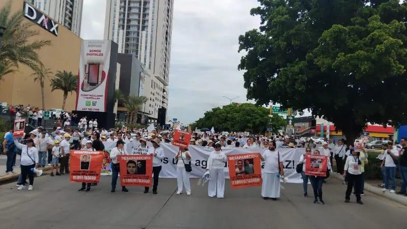 Este domingo, sociedad civil tomará las calles de Culiacán para pedir la paz que perdió hace un año en Sinaloa $!Este domingo, sociedad civil tomará las calles de Culiacán para pedir la paz que perdió hace un año en Sinaloa