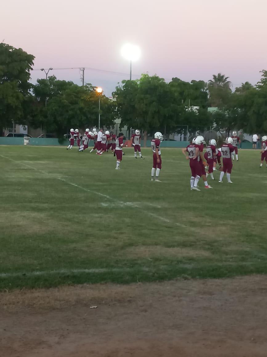 Burros Salvajes inicia con victoria en Liga AFAS, en Juvenil Mayor $!Burros Salvajes inicia con victoria en Liga AFAS, en Juvenil Mayor