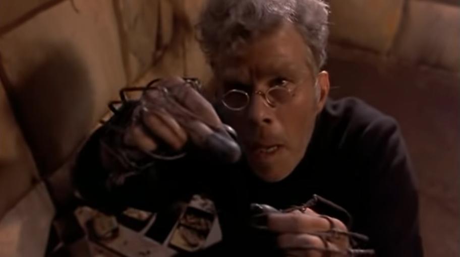 El personaje ya ha aparecido anteriormente en la gran pantalla. Dwight Frye lo interpretó en Drácula de 1931 y Tom Waits encarnó al sirviente en la adaptación de 1992 dirigida por Francis Ford Coppola. $!El personaje ya ha aparecido anteriormente en la gran pantalla. Dwight Frye lo interpretó en Drácula de 1931 y Tom Waits encarnó al sirviente en la adaptación de 1992 dirigida por Francis Ford Coppola.