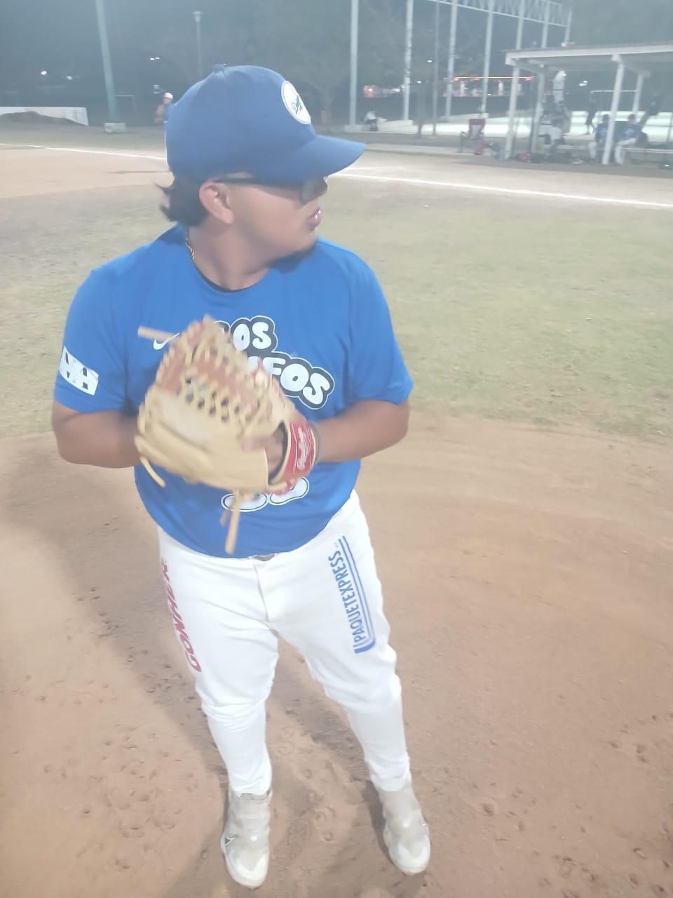 Asume el liderato Academia Venados en la Liga de Beisbol Primera Fuerza Nocturna $!Asume el liderato Academia Venados en la Liga de Beisbol Primera Fuerza Nocturna