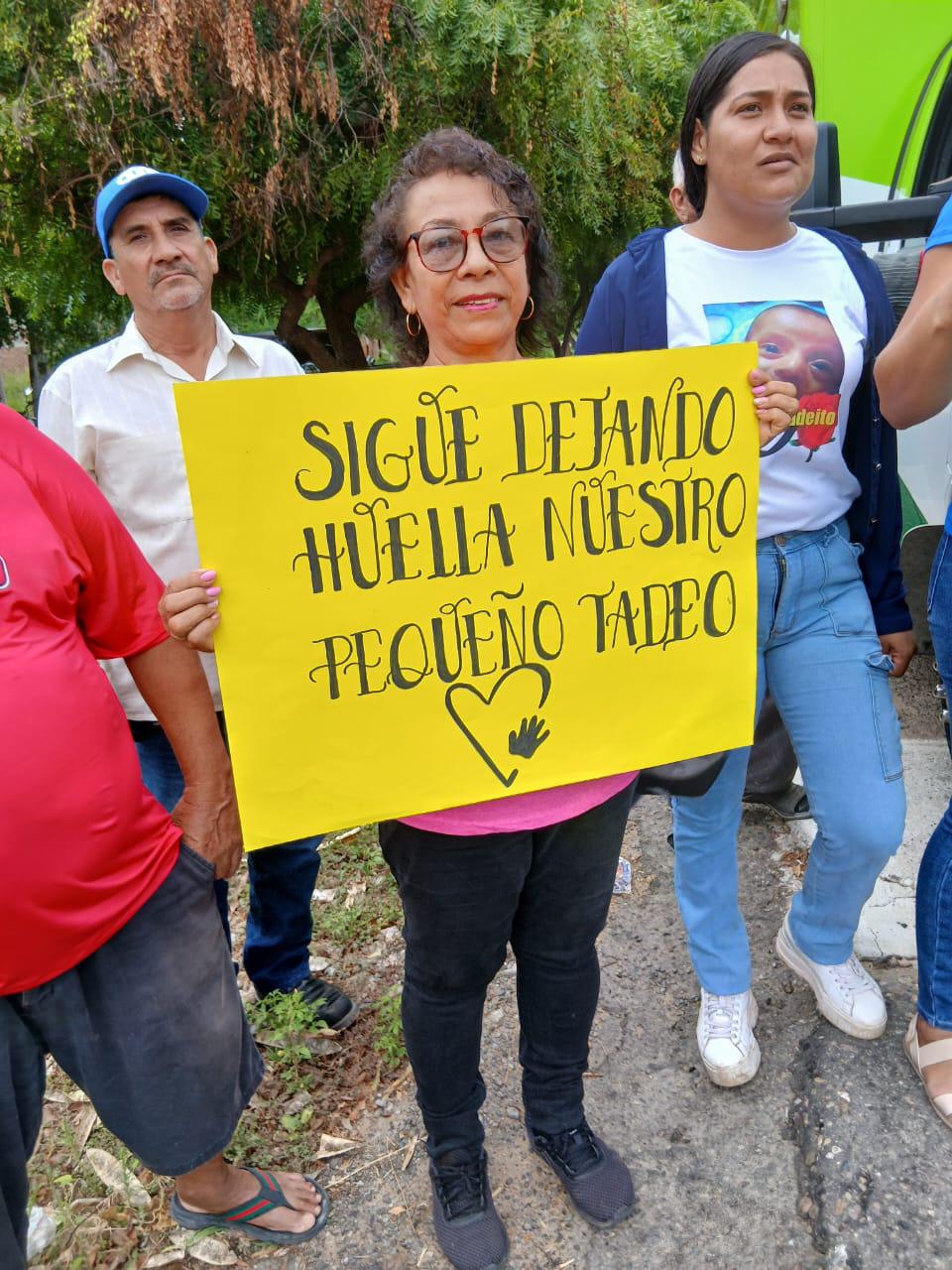 Tadeo hace posible el ‘milagro’ de que el valle de Rosario cuente con una ambulancia $!Tadeo hace posible el ‘milagro’ de que el valle de Rosario cuente con una ambulancia