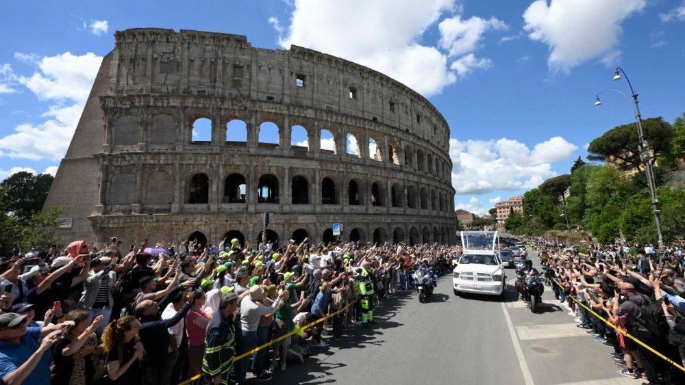 $!De San Pedro a Santa María la Mayor: Roma despide a su Obispo