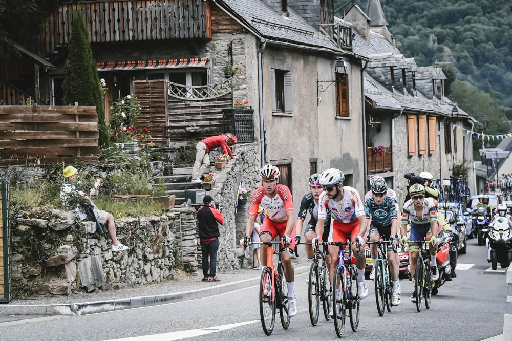 $!Tadej Pogacar reafirma su liderato al ganar etapa 17 del Tour de Francia