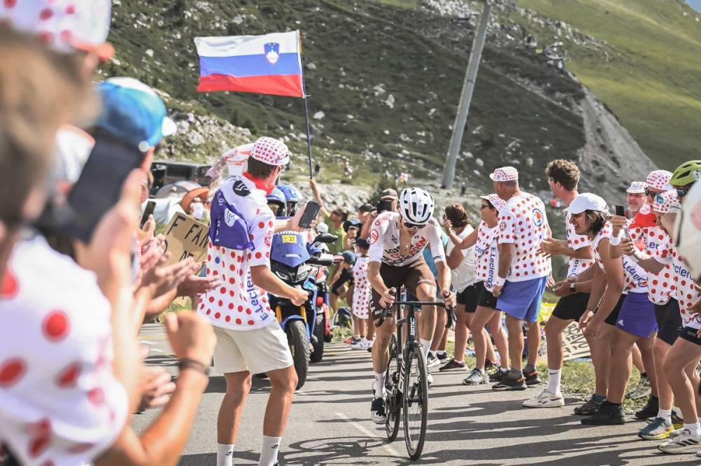$!Vingegaard sentencia el Tour tras el hundimiento de Pogacar en la etapa reina
