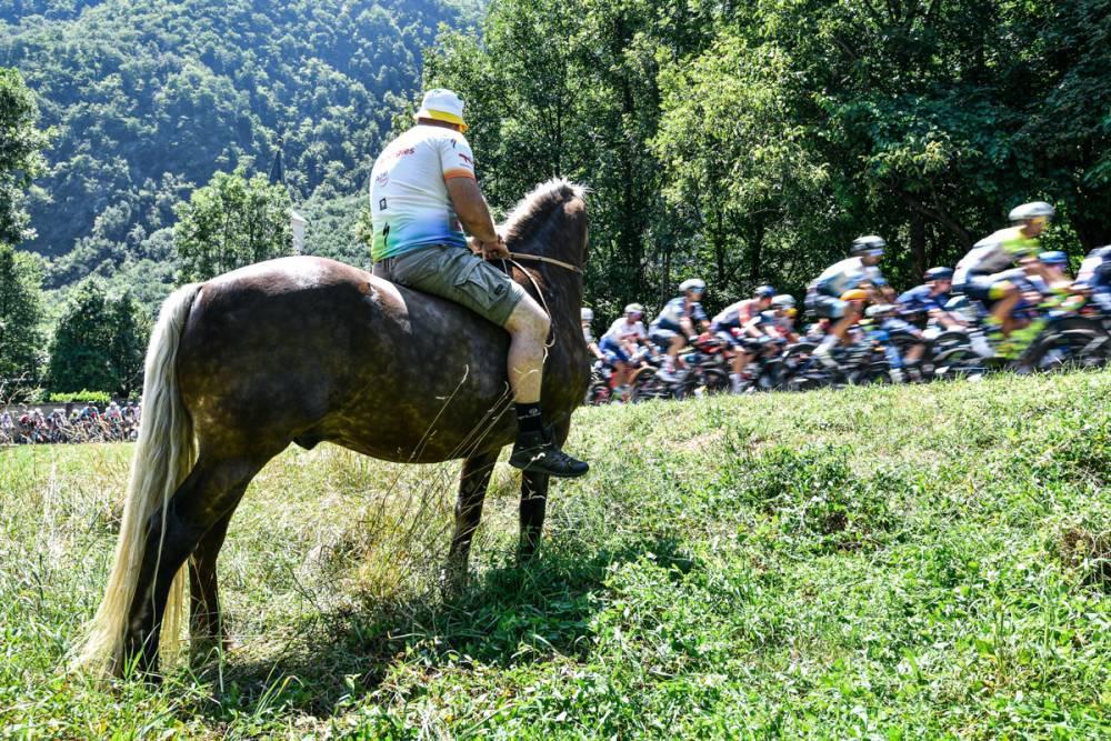 $!El danés Asgreen sorprende a los sprinters y gana la etapa 18