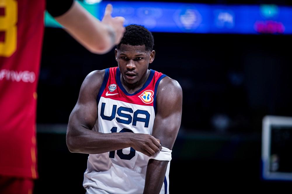 $!Estados Unidos salva partido contra Montenegro en el cierre