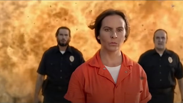 Kate del Castillo en una escena de la tercera temporada de La Reina del Sur.