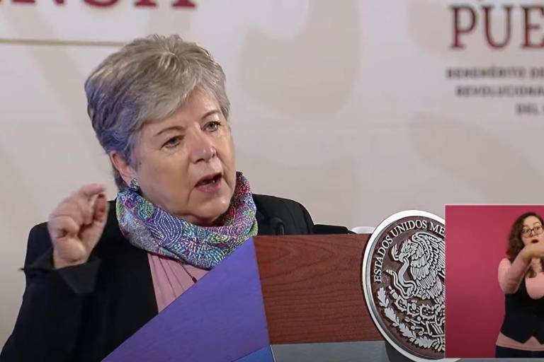 INE aprueba que 21 mil mexicanos más voten desde el extranjero, confirma SRE