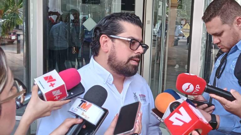 Los resultados del programa Decide fueron presentados por la organización Sociedad Educadora en un evento que contó con la presencia de autoridades estatales.