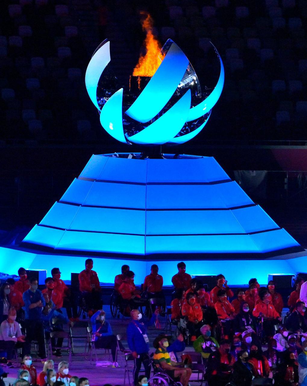 $!Sinaloense Juan Diego García es el abanderado de México en la Clausura de los Paralímpicos de Tokio