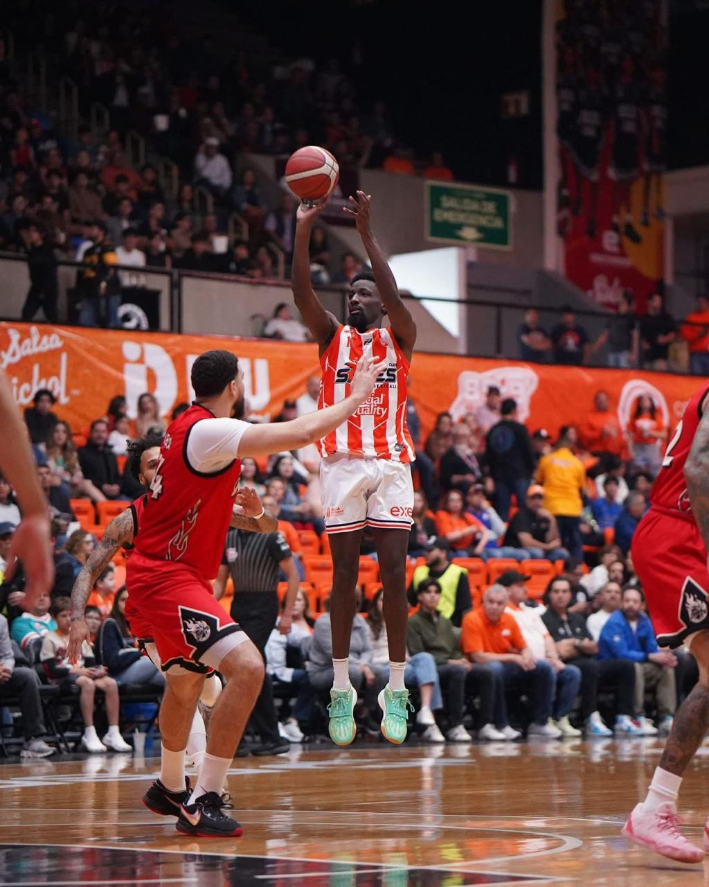 $!Con experiencia en NBA, Daniel Hamilton llega a Caballeros de Culiacán