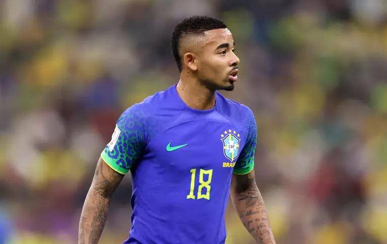 Gabriel Jesus y Alex Telles, fuera del Mundial por lesiones