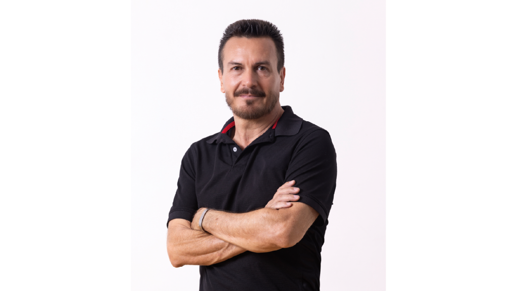 $!Román Walker