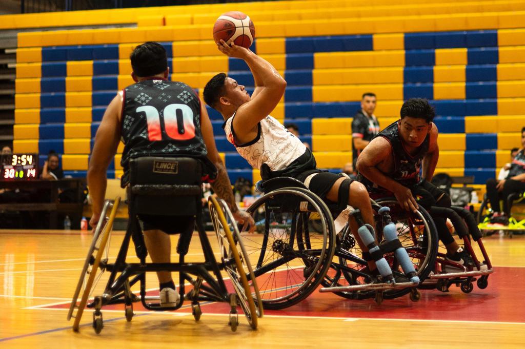 $!Logra Sinaloa par de victorias en baloncesto sobre silla de ruedas