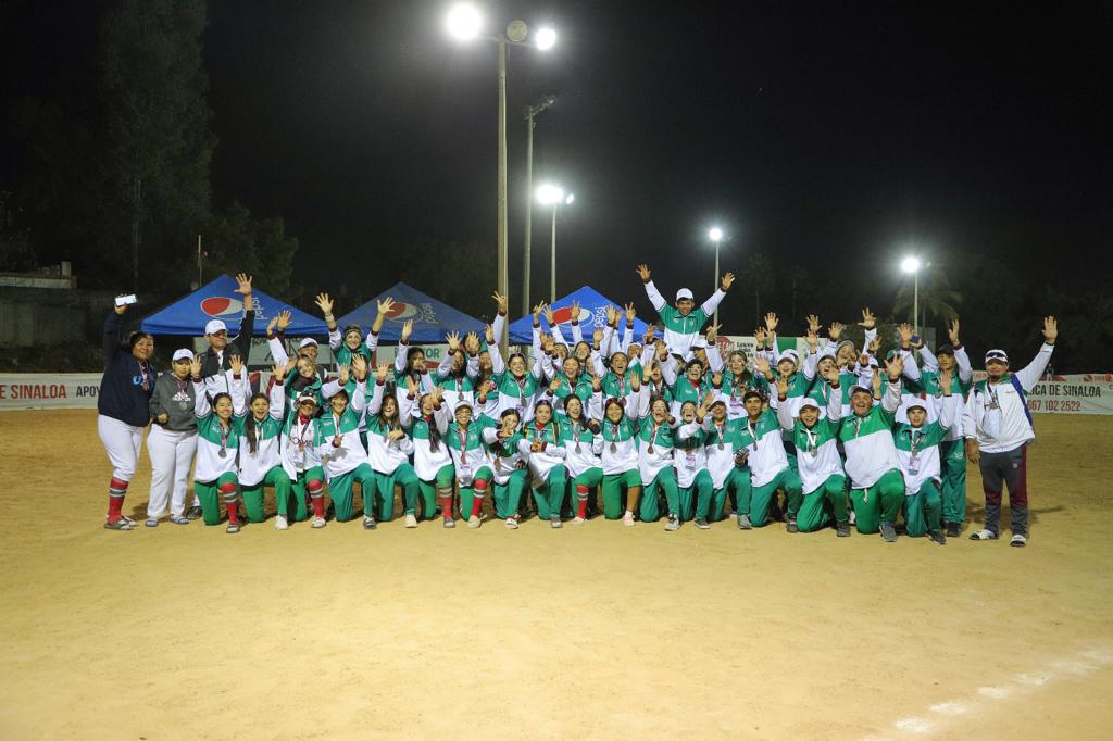 $!Carro completo para Culiacán en softbol estatal
