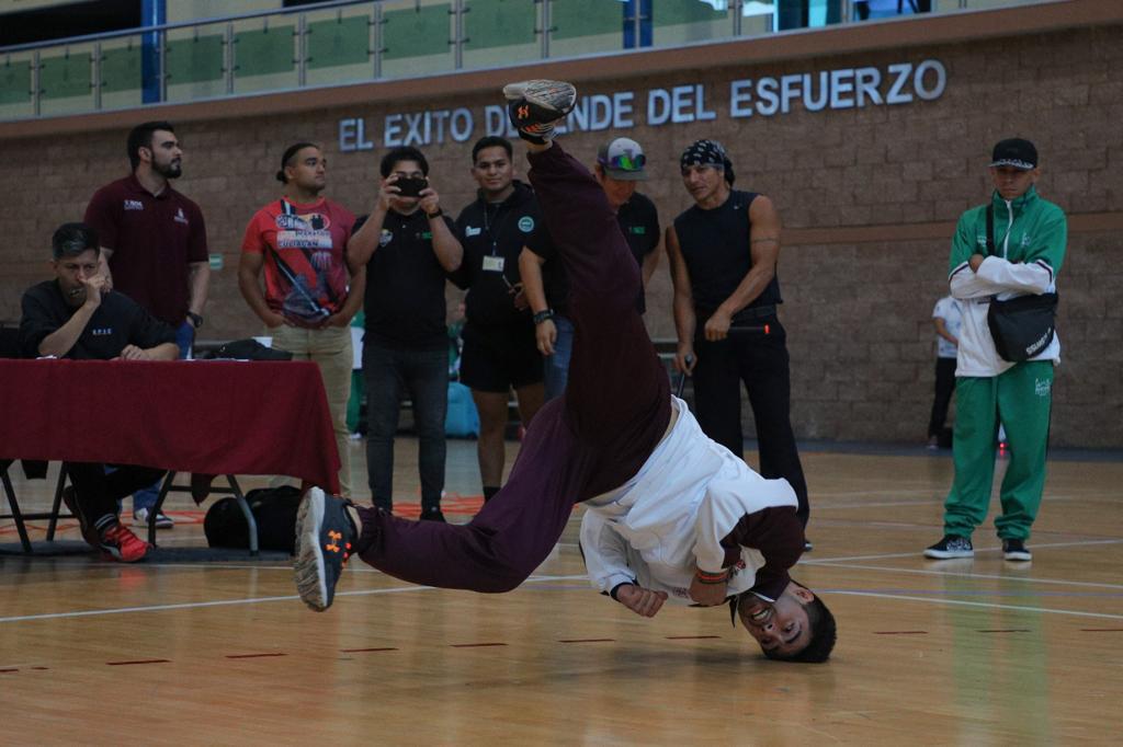 $!Ahome y Salvador Alvarado dominan el Breaking