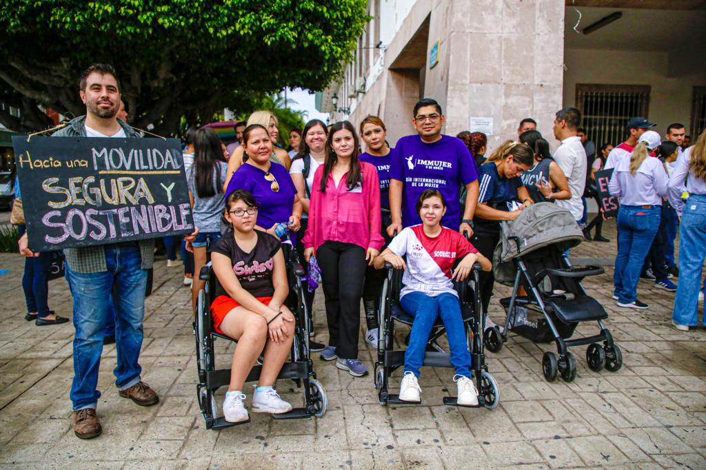 $!Llaman al respeto y la conciencia, en el Día Mundial del Peatón