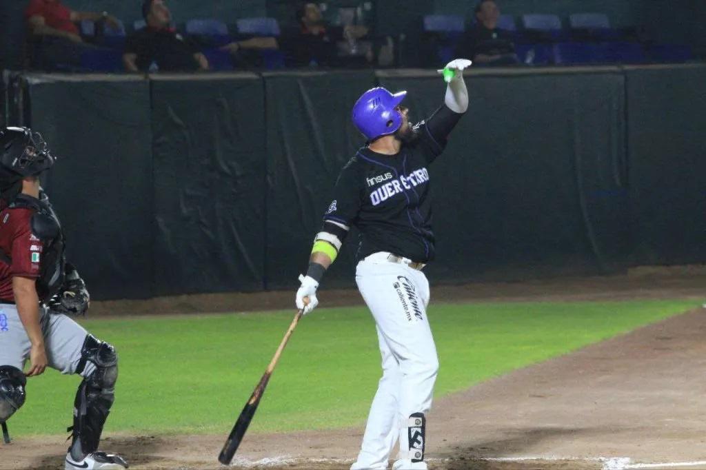 $!Ángel Erro está en plan grande en la Liga Mexicana de Beisbol