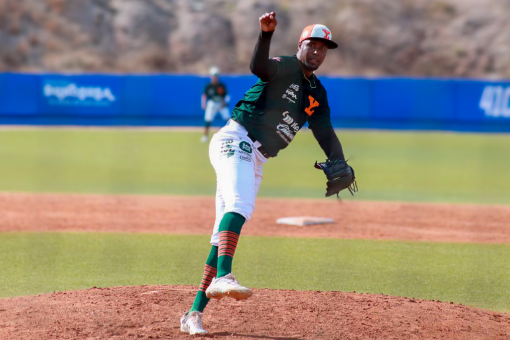 $!Ruge el pitcheo de Leones en su primer juego de pretemporada en Mazatlán
