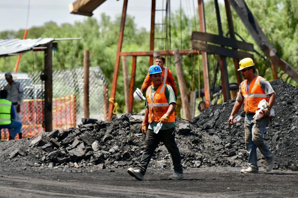 $!A proceso, representante de mina donde quedaron atrapados 10 trabajadores