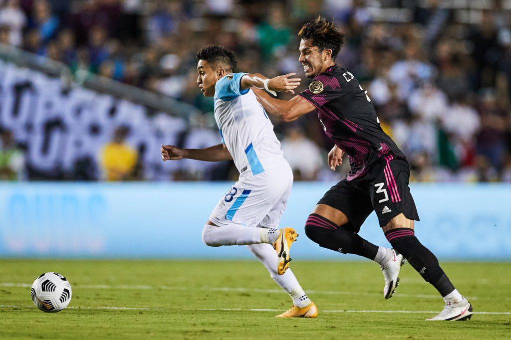 $!Funes Mori comanda goleada de México sobre Guatemala en Copa Oro