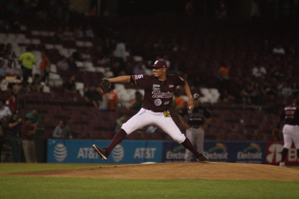 $!Tomateros de Culiacán adquieren al antesalista Emmanuel Ávila
