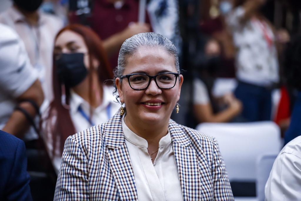$!Las mujeres y los hombres de Rubén Rocha Moya
