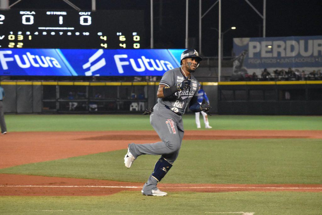 $!Algodoneros de Guasave pierde el duelo de batazos y Charros de Jalisco empareja la serie
