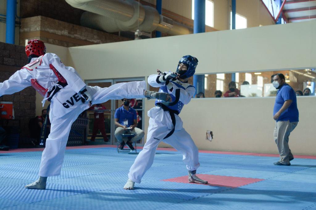 $!Culiacán y Guasave dominan el Estatal de taekwondo de los Juegos Conade
