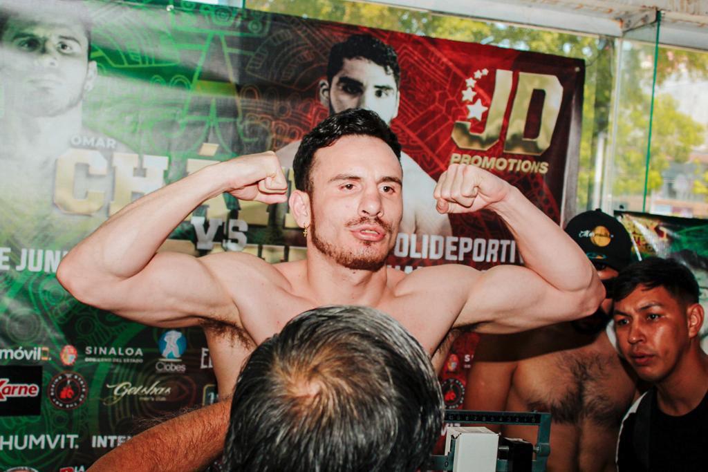 $!Omar Chávez libra la báscula y está listo para regresar este sábado al ring