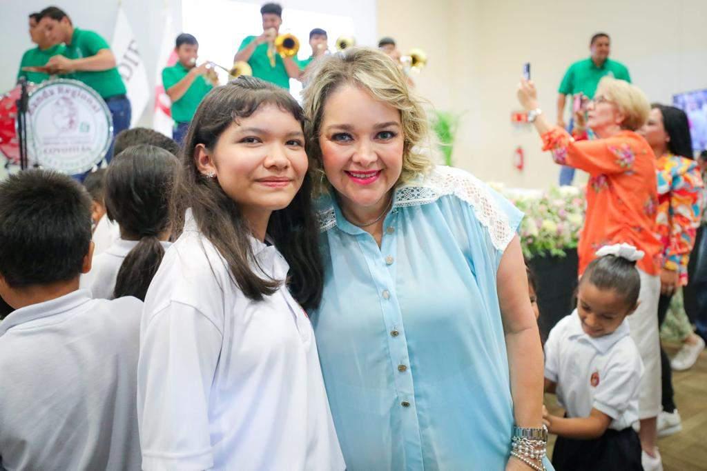 $!Es tiempo que la niñez siga siendo escuchada y atendida, recalca niña mazatleca