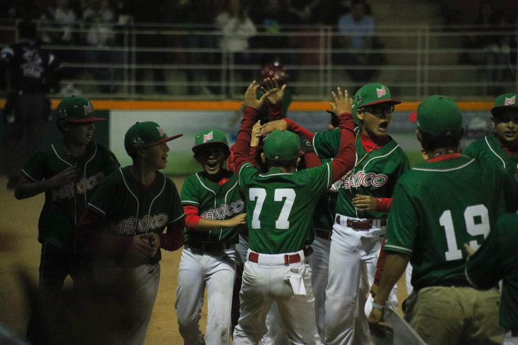 $!México vence a Cuba y le quita el invicto en el Panamericano U10