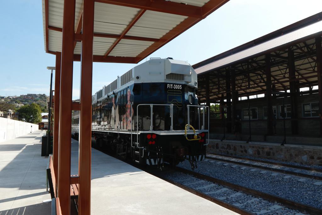 $!AMLO inaugura primer tramo del Tren Interoceánico