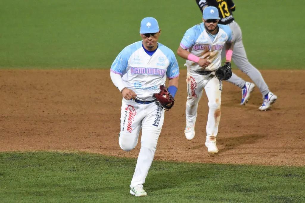 $!Kinley sale inspirado y conduce a Algodoneros a la victoria