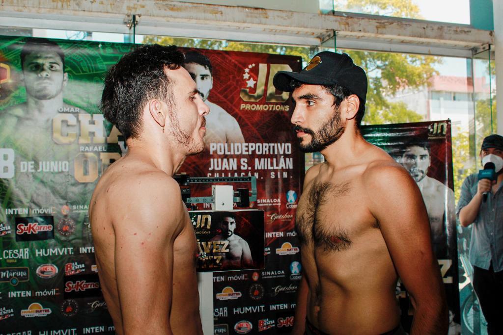 $!Omar Chávez libra la báscula y está listo para regresar este sábado al ring