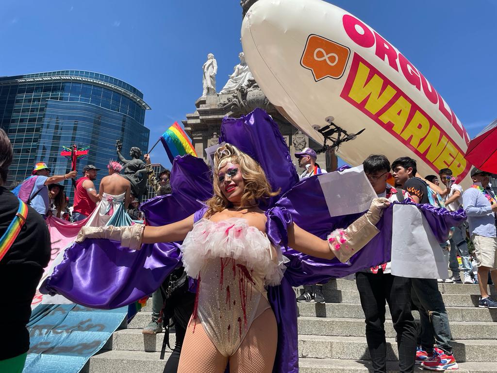 $!El sol y los arcoíris brillan en la Marcha del Orgullo LGBT+ 2023 en CDMX