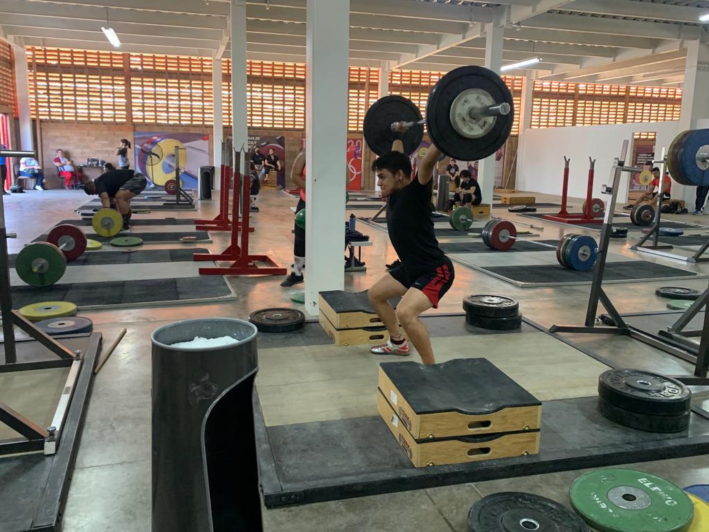 $!Águilas UAS clasifica a 10 competidores para la Universiada Nacional en halterofilia