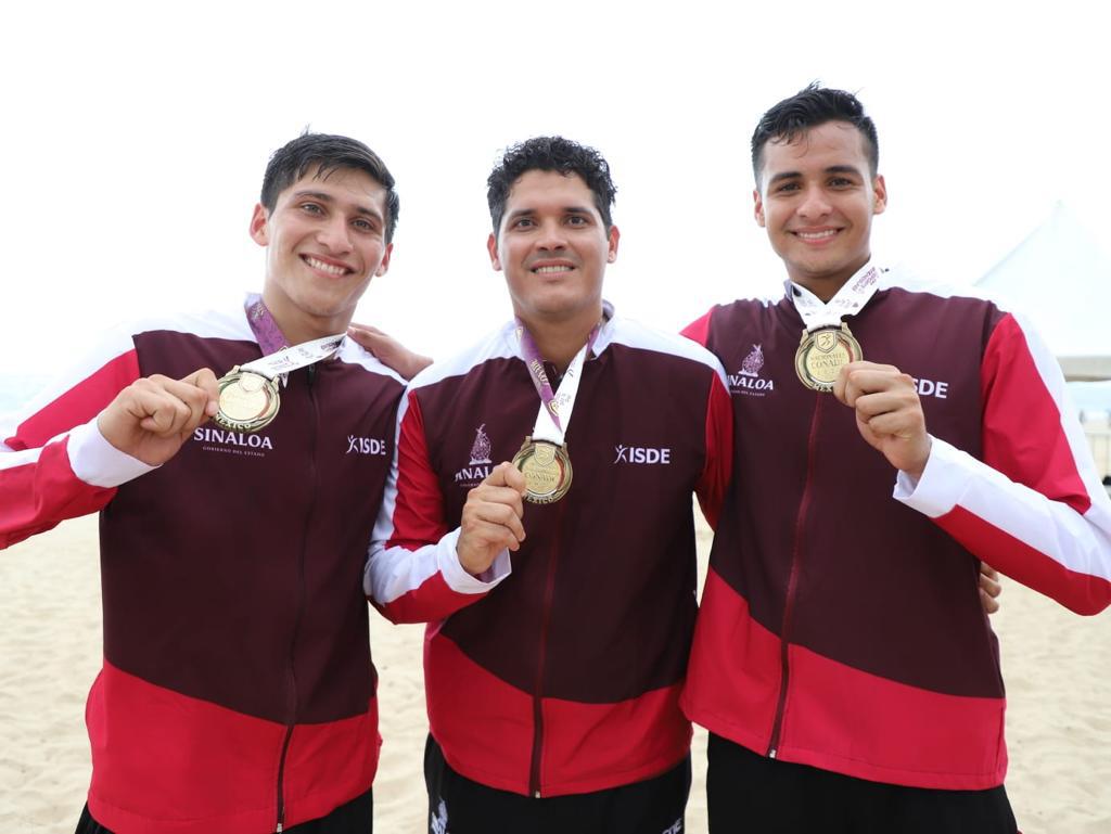 $!Sinaloa se impone con 3 oros en voleibol de playa