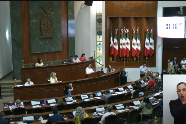 Congreso llamaría a comparecer a titular de Sebides por muertes de niños en cuarterías