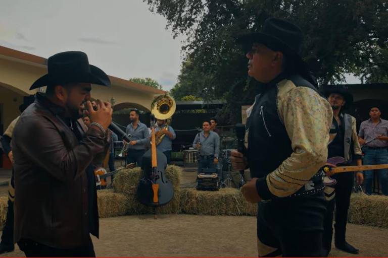 Luis Antonio López 'El Mimoso' y Bronco, por primera vez juntos con 'No se me quitó lo macho'